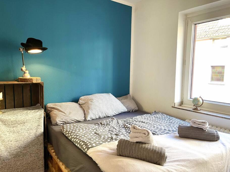 - Chilliges Zimmer In Dusseldorf Mit Balkon & Kuche; Big Tv And Bed - 外观 照片